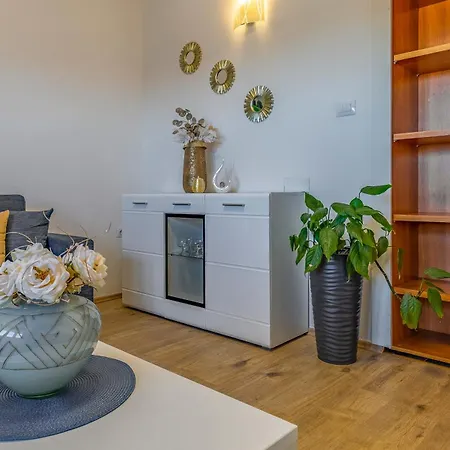 Apartman Big With Free Parking Pula