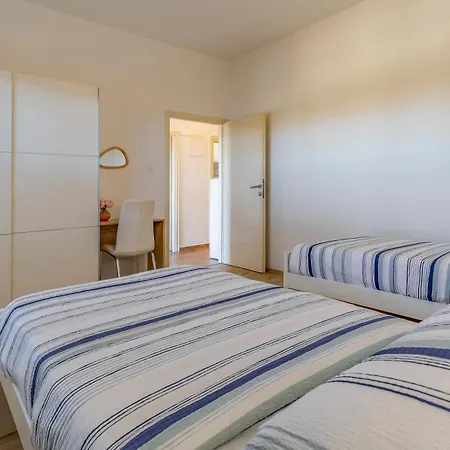 Big With Free Parking Pula